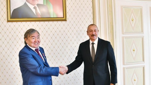 Prezident İlham Əliyev Oljas Süleymenovu qəbul etdi - FOTO