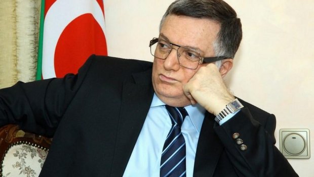 İsfəndiyar Vahabzadə Rusiyadan, yoxsa Azərbaycandan narazıdır?