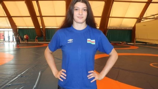 Qadın güləşçimiz finalın bir addımlığında uduzdu