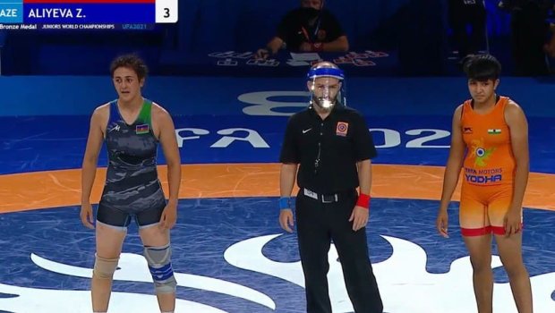 Qadın güləşçimizdən bürünc medal