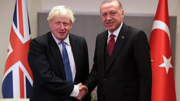 Ərdoğan Consonla telefonla danışdı