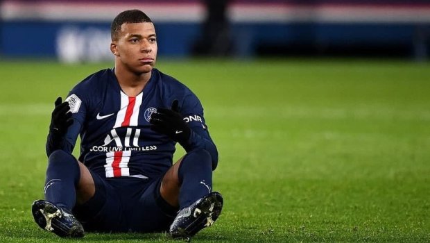 “PSJ” Mbappenin əvəzinə bu futbolçunu alacaq?