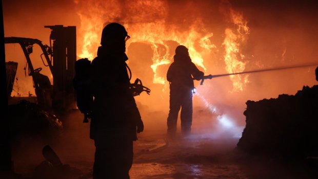 SON DƏQİQƏ: Xankəndi yaxınlığında ermənilərə məxsus hərbi anbar partladı - VİDEO