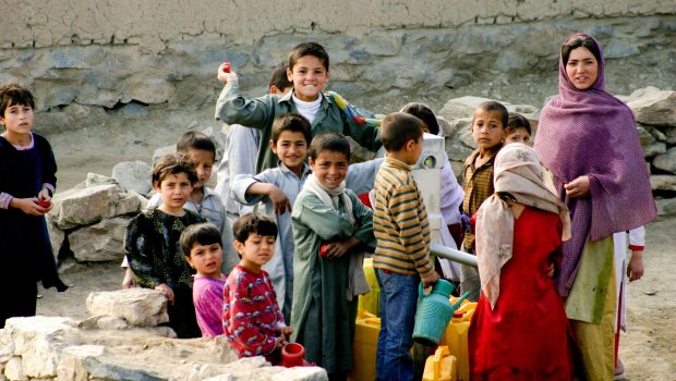 Taliban dalana dirəndi - BMT-dən yemək istəyir