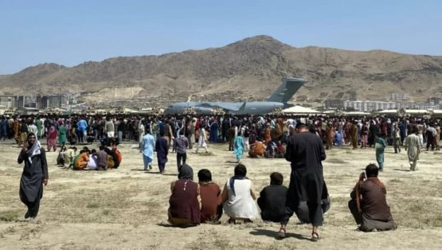 Taliban tələbə qızlara oxumağa icazə verdi – ANCAQ BİR ŞƏRTİ VAR