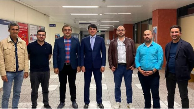 Komitə sədri Almaniyada azərbaycanlı tibb mütəxəssisləri ilə GÖRÜŞDÜ