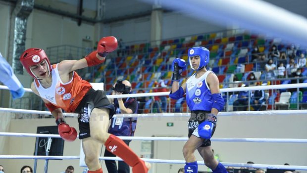 İdmançımız bir zərbə ilə erməni rəqibini nokaut etdi - VİDEO