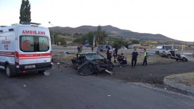 Türkiyədə dəhşətli qəza –  6 nəfər öldü - FOTO