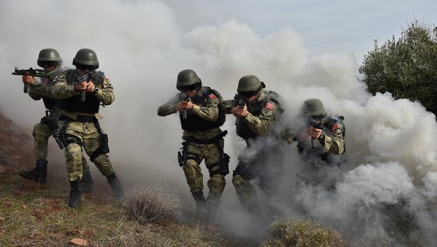 Türkiyə xüsusi təyinatlıları terrorçuları MƏHV ETDİ