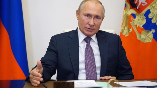Putin bu ölkəyə səfərini təxirə saldı
