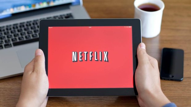 “Netflix” Nona Qaprindaşvilinin ittihamlarına CAVAB VERDİ 