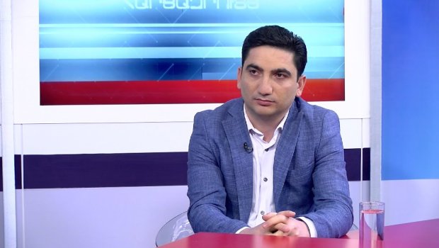 Erməni jurnalist: \