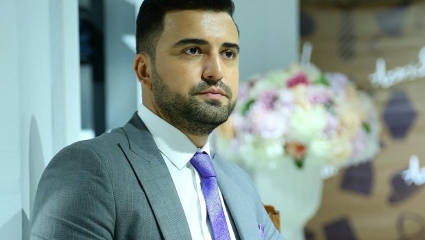 Azərbaycanlı aparıcı həyat yoldaşı ilə - YENİ FOTO