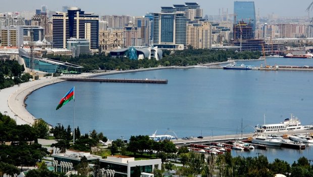 İran Azərbaycanla sərhəddə \