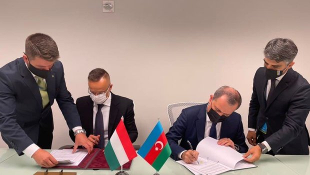 Macarıstanlı nazirdən Qarabağla bağlı TƏKLİF - FOTO