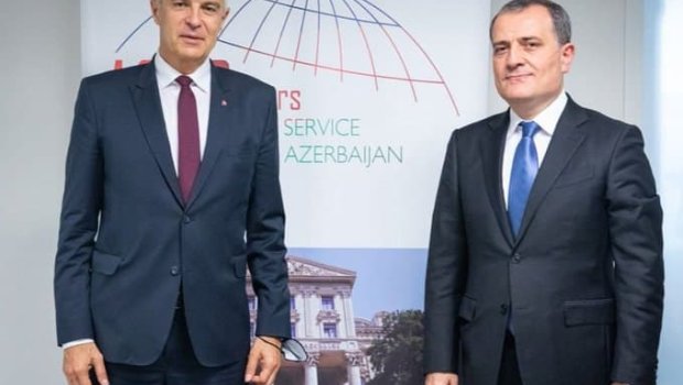 Ceyhun Bayramov Slovakiyalı həmkarı ilə görüşdü