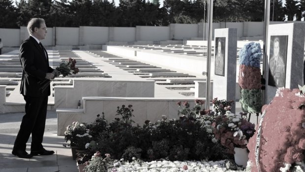 ABŞ-ın Azərbaycandakı səfiri Vətən müharibəsi şəhidlərini YAD ETDİ – FOTO