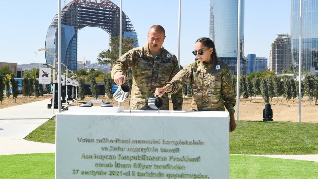 Memorial Kompleksin və Zəfər Muzeyinin təməli qoyuldu - VİDEO