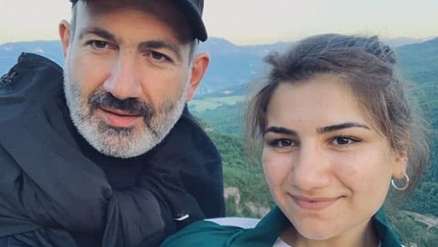 Paşinyanın qızından araqla bağlı FOTO