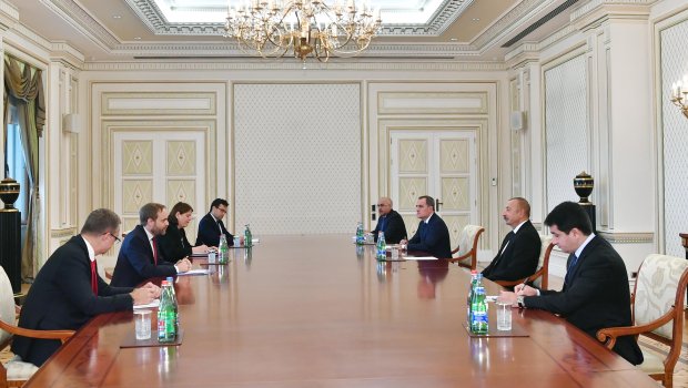 İlham Əliyev çex nazirə 6 il əvvəl imzalanan sənədi XATIRLATDI 