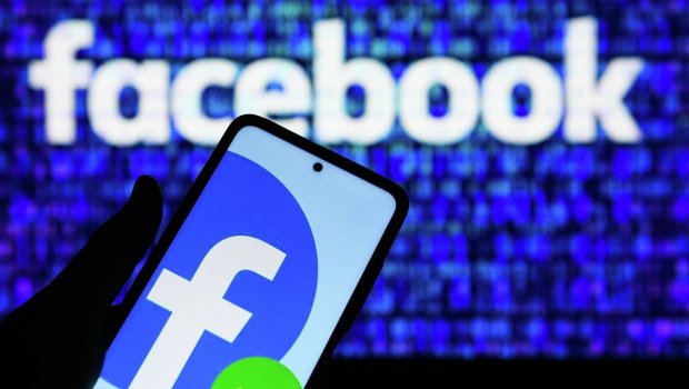Facebook.com domeni satışa çıxarılıb?