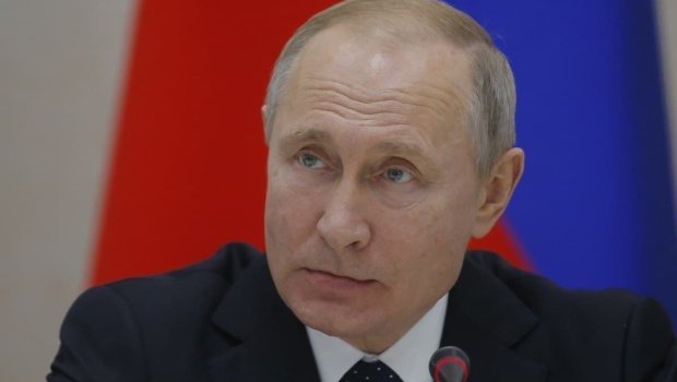 Putin köməkçisinin xəstəliyindən danışdı: “İki gündür...”