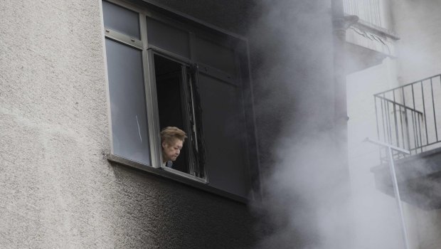 SON DƏQİQƏ: Tiflisdə çoxmərtəbəli binada silsilə partlayışlar oldu