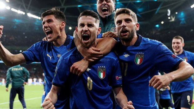 İtaliya futbolçuları Millətlər Liqasında 3-cü yeri tutdu