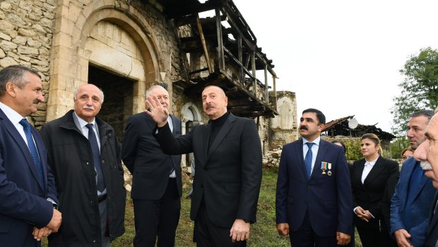 İlham Əliyevin Tuğ kəndindən İSMARICI: “Torpaq sahibinin əlində olanda cənnətə dönür” - FOTO