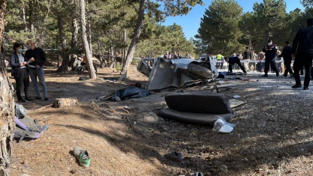 Türkiyədə şagirdləri aparan avtobus aşdı, ölənlər var - FOTO 