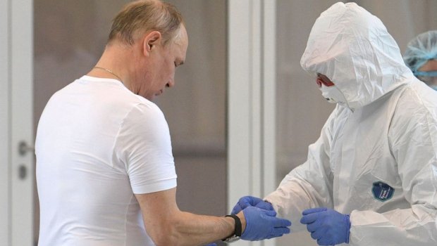 Putin koronavirusa yoluxub? – Davamlı öskürür və...