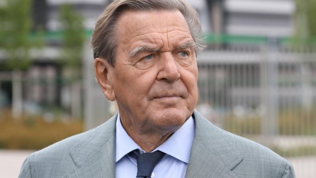 Şröder qaz böhranına görə Çini suçladı