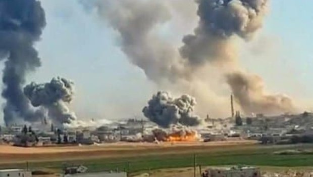 İsrail İranın Suriyadakı bazasını bombaladı