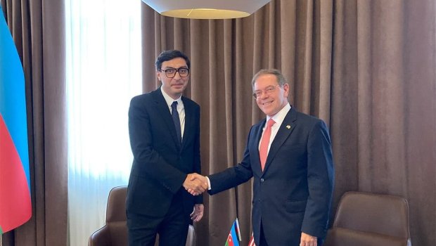 Gənclər və idman naziri ABŞ səfiri ilə görüşdü