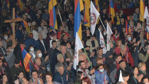 İrəvanda Putin təhqir edildi – Rusiya mətbuatı susur - VİDEO