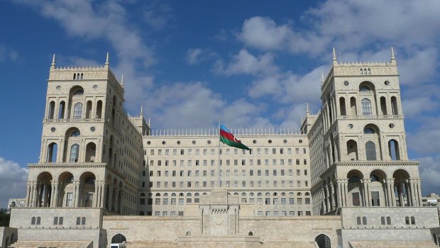 Mədəniyyət Nazirliyindən ad istəyən müğənnilərə CAVAB