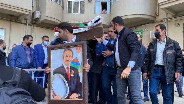 Canəli Əkbərovla vida mərasimi keçirildi