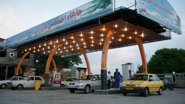İranda daha bir PROBLEM: Əhali elektron kartla benzin ala bilmir