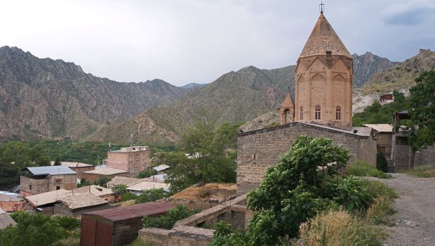 “Ermənistan ordusu Zəngəzurda 25 km geri çəkilib” - Sisyanın keçmiş merindən ETİRAF