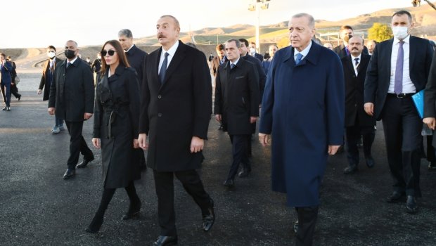 Ərdoğana Ağalıda “Ağıllı kənd” layihəsi nümayiş etdirildi - FOTO