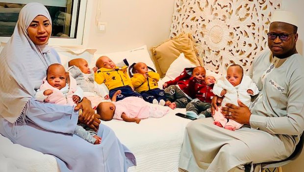 Afrikada 26 yaşlı qadın 9 uşaq dünyaya gətirdi - FOTO