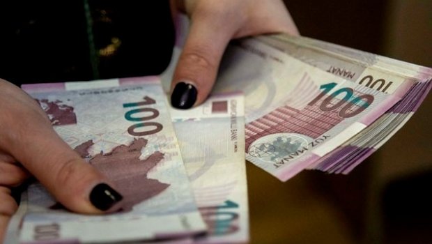 Bir ayda adambaşına nə qədər pul xərcləyirik?