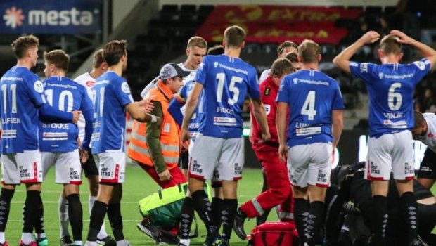 Futbolçu infarkt keçirdi, oyun dayandırıldı - FOTO