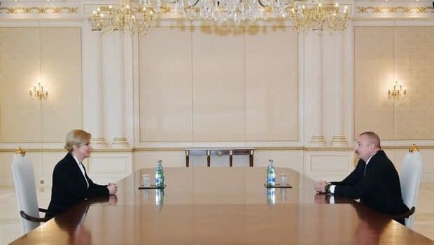 İlham Əliyev xorvatiyalı sabiq həmkarını qəbul etdi