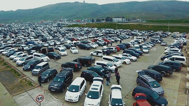 Maşın bazarında “partlayış” baş verdi – Olayın SƏBƏBLƏRİ