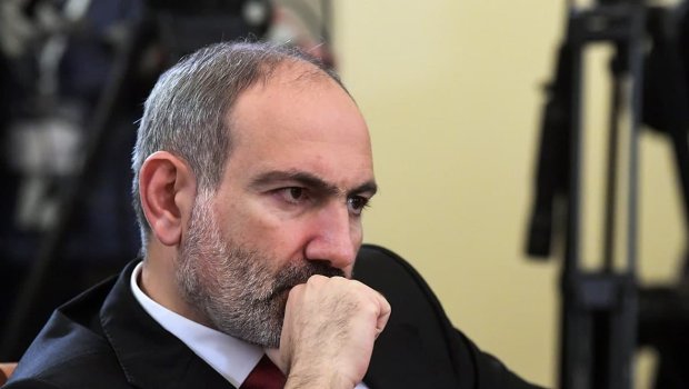 SON DƏQİQƏ: Paşinyan müdafiə nazirini işdən çıxarır