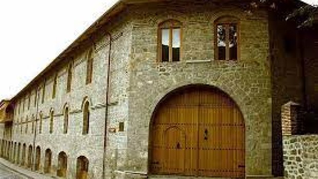 Yaxın Şərqin ən böyük karvansarayı uçma TƏHLÜKƏSİ ilə ÜZ-ÜZƏ – Faktlar kimdən gizlədilir? 