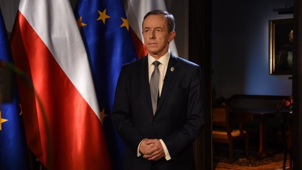 Polşada spikerə sui-qəsdə cəhd edilib - FOTO