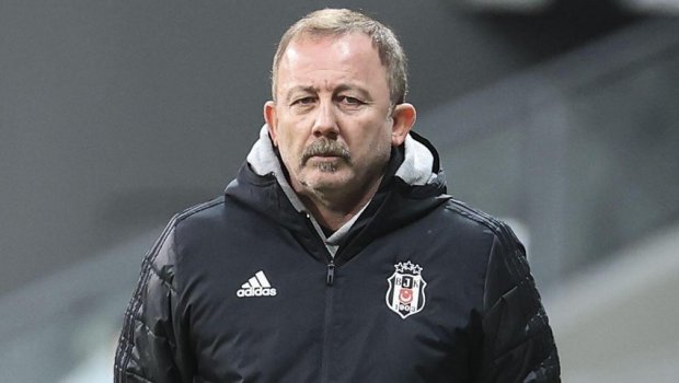 “Beşiktaş”ın baş məşqçisi istefa verir