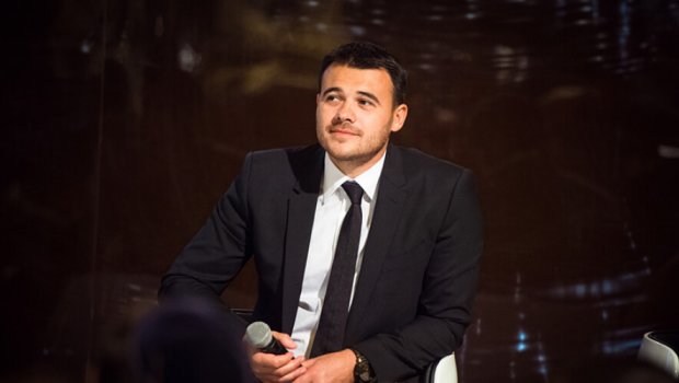 Emin Ağalarov anasını bu sözlərlə təbrik etdi - FOTO